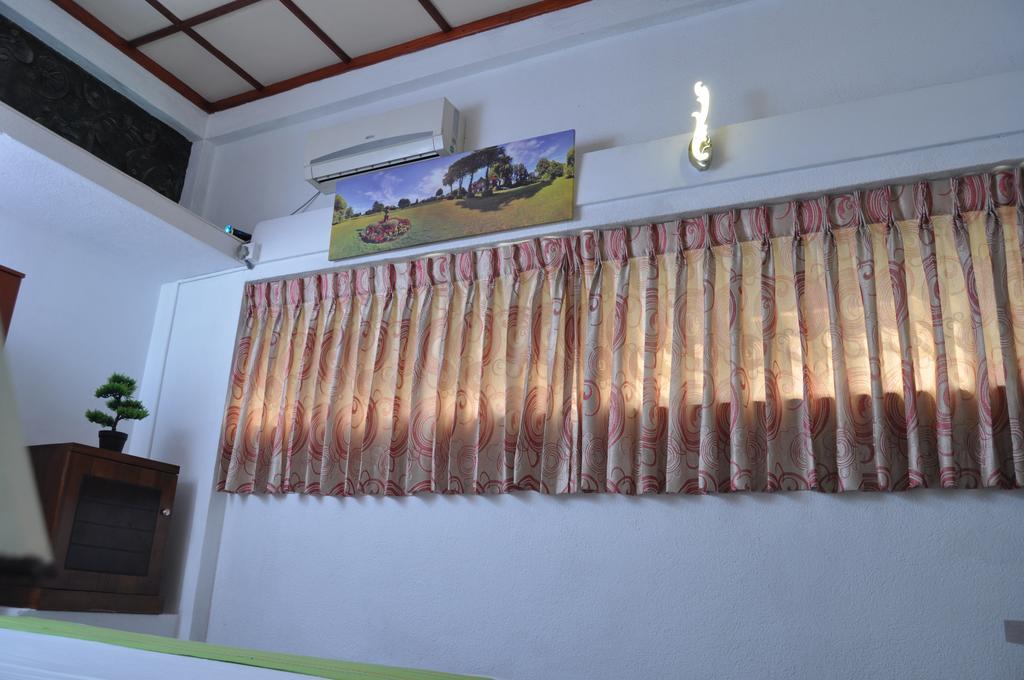 Guest Ryan Hotel Katunayaka Bagian luar foto